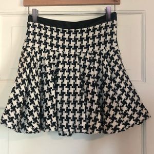 BCBGENERATION Houndstooth Flared Skirt, Size 2